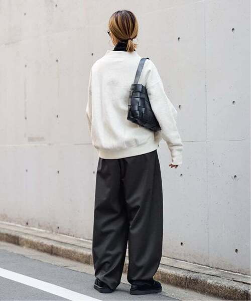 FRAMeWORK(フレームワーク)の「≪WEB限定≫タックカーブバックゴムパンツ 2(スラックス・レディース・ホワイト/ブラック・38/36/34)」の21枚目の写真