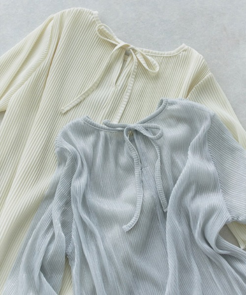 ECLAM（クラム）の「[ECLAM]シアープリーツカットソー（Tシャツ/カットソー・レディース・シルバー/アイボリー・M/L）」の4枚目の写真