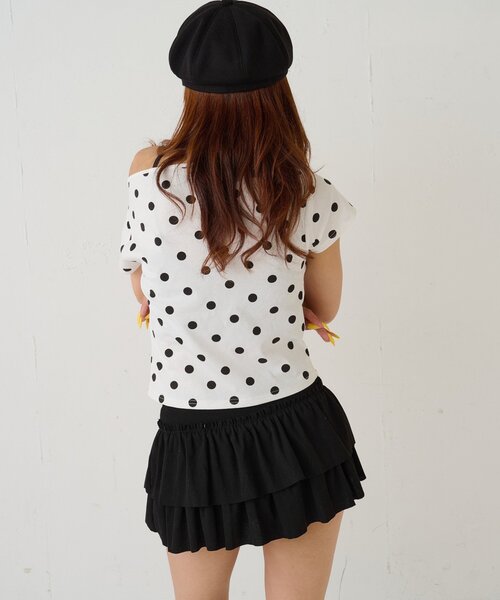 WHO'S WHO gallery（フーズフーギャラリー）の「ギャザーオフショルドットトップス（Tシャツ/カットソー・レディース・オフホワイト/ブラック・FREE）」の7枚目の写真