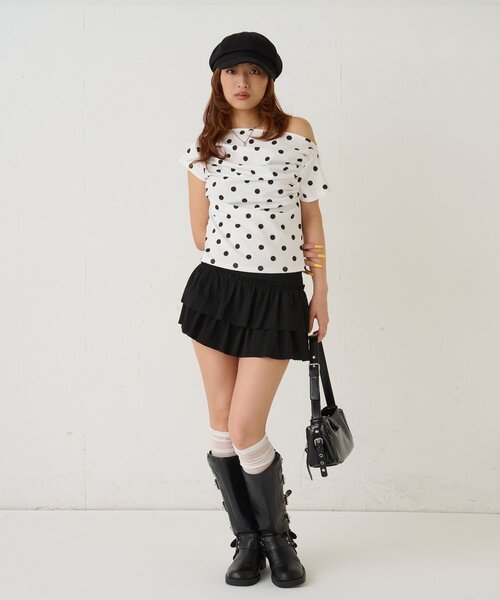 WHO'S WHO gallery（フーズフーギャラリー）の「ギャザーオフショルドットトップス（Tシャツ/カットソー・レディース・オフホワイト/ブラック・FREE）」の8枚目の写真