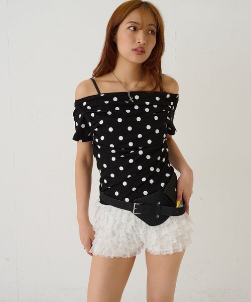 WHO'S WHO gallery（フーズフーギャラリー）の「ギャザーオフショルドットトップス（Tシャツ/カットソー・レディース・オフホワイト/ブラック・FREE）」の11枚目の写真