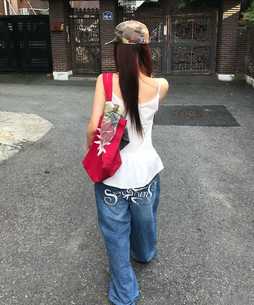 FREEMARIO（フリーマリオ）の「サンスポット デニムパンツ [ライトブルー]（デニムパンツ・レディース・ライトブルー・MEDIUM/LARGE）」の6枚目の写真