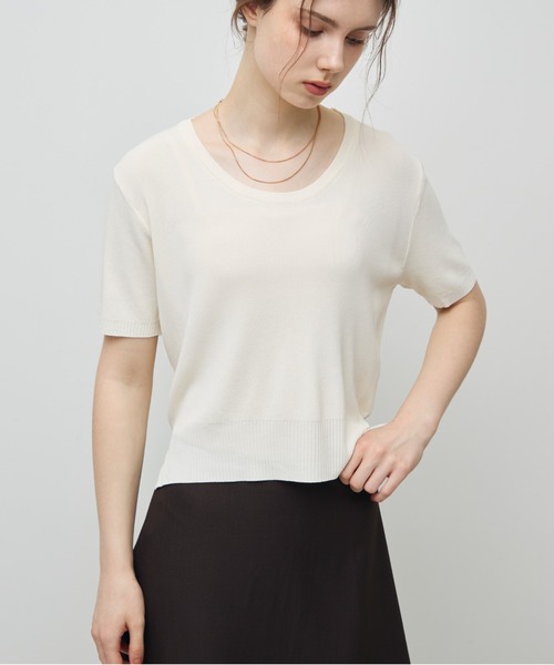 Aunue(オーヌ)の「バックオープンリボンサマーニットプルオーバー(Tシャツ/カットソー・レディース・ベージュ/アイボリー・FREE)」の22枚目の写真