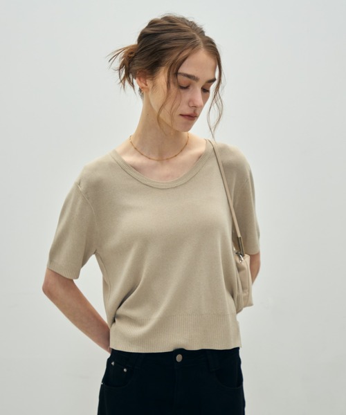 Aunue(オーヌ)の「バックオープンリボンサマーニットプルオーバー(Tシャツ/カットソー・レディース・ベージュ/アイボリー・FREE)」の16枚目の写真