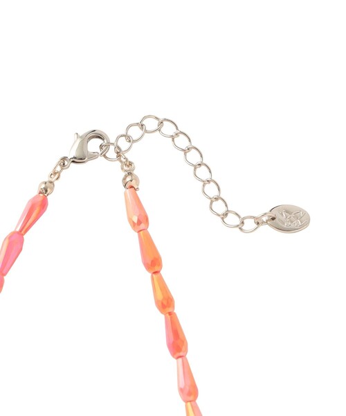 amaca(アマカ)の「カラーガラスネックレス(ネックレス・レディース・グリーン/レッド・FREE)」の4枚目の写真