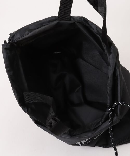THRASHER(スラッシャー)の「THRASHER スラッシャー ナップサック 巾着バッグ(ST)(バックパック/リュック・メンズ・ブルー/ホワイト/ピンク・FREE)」の6枚目の写真