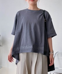 ○ゆったり涼感シルエット テントライン刺繍半袖Tシャツ