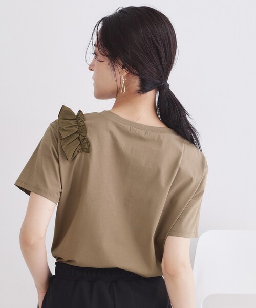 OPAQUE.CLIP（オペークドットクリップ）の「【UV／接触冷感】フリルショルダーカットソー《洗濯機OK》（Tシャツ/カットソー・レディース・ブラウン系/ブラック/ホワイト・42/40/38/36）」の12枚目の写真
