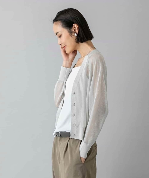 MICHEL KLEIN（ミッシェル・クラン）の「[ドライタッチ]シアーラメVネックカーディガン（カーディガン/ボレロ・レディース・ライトグレー/ブラック・38/40）」の16枚目の写真