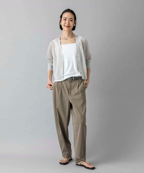 MICHEL KLEIN（ミッシェル・クラン）の「[ドライタッチ]シアーラメVネックカーディガン（カーディガン/ボレロ・レディース・ライトグレー/ブラック・38/40）」の18枚目の写真
