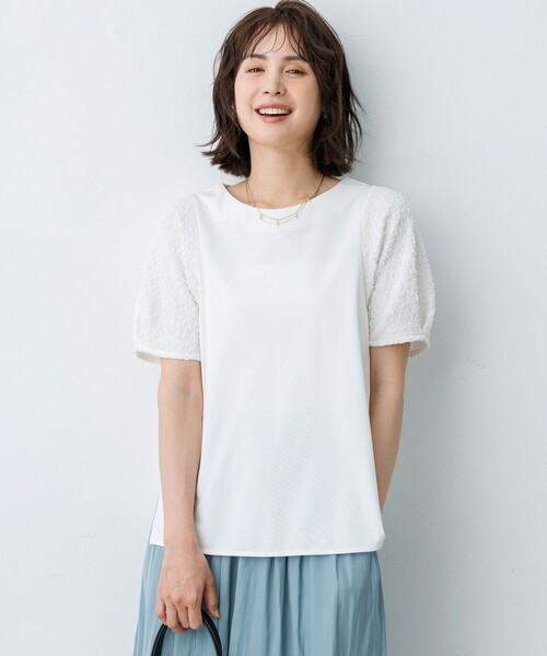 組曲(クミキョク)の「パフジャカードコンビジャージー パフスリーブカットソー(Tシャツ/カットソー・レディース・グレー系/グリーン系/ホワイト系/ブラック系・2/3)」の1枚目の写真