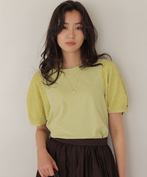 組曲(クミキョク)の「パフジャカードコンビジャージー パフスリーブカットソー(Tシャツ/カットソー・レディース・グレー系/グリーン系/ホワイト系/ブラック系・2/3)」の4枚目の写真