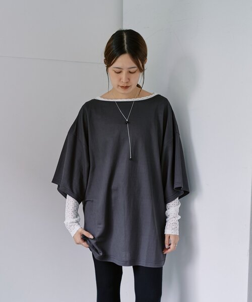 SHENERY(シーナリー)の「2WAYヘンリーBIGTee(Tシャツ/カットソー・レディース・オフホワイト/チャコールグレー/ブラウン・FREE)」の7枚目の写真