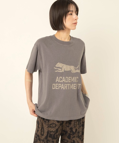 RNA-N(アールエヌエーエヌ)の「M2696 ユーズドライクカレッジT(Tシャツ/カットソー・レディース・グレー/レッド/ネイビー・FREE)」の7枚目の写真