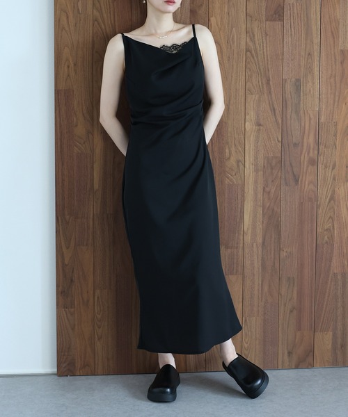 J by blue(ジェイバイブルー)の「《2サイズ展開》レースドレープキャミワンピース(ワンピース・レディース・ブラック/ブラウン・MEDIUM/SMALL)」の14枚目の写真