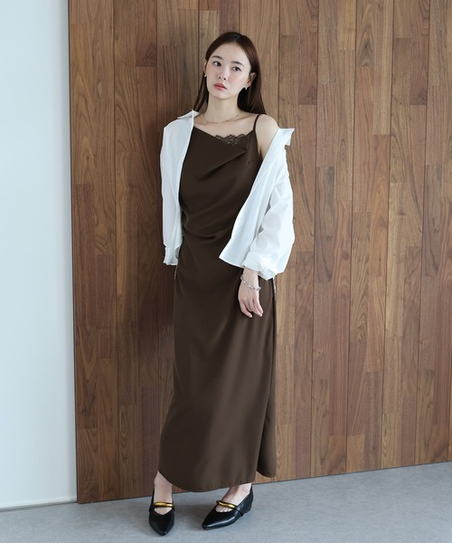 J by blue(ジェイバイブルー)の「《2サイズ展開》レースドレープキャミワンピース(ワンピース・レディース・ブラック/ブラウン・MEDIUM/SMALL)」の8枚目の写真