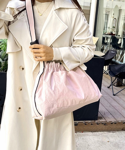 Miniministore(ミニミニストア)の「ギャザーショルダーバッグナイロン鞄大容量(ショルダーバッグ・レディース・カーキ/ベージュ/ラベンダー/ライトピンク/ブラック・FREE)」の15枚目の写真