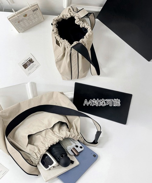 Miniministore(ミニミニストア)の「ギャザーショルダーバッグナイロン鞄大容量(ショルダーバッグ・レディース・カーキ/ベージュ/ラベンダー/ライトピンク/ブラック・FREE)」の20枚目の写真