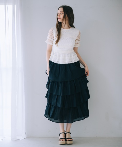 SELFIST(セルフィスト)の「シアーティアードボリュームスカート 夏服 フェミニン ロングスカート(スカート・レディース・ブラック/ホワイト・フリー)」の13枚目の写真