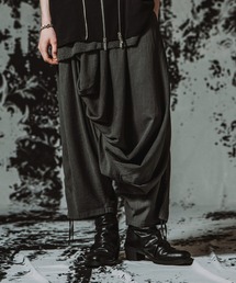【NO ID.】Asymmetry Tuck Trousers / アシンメトリー タック トラウザーズ