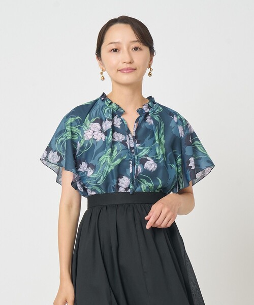 ANAYI(アナイ)の「ラーレプリントフレアースリーブ ブラウス〈セットアップ対応商品〉(シャツ/ブラウス・レディース・ネイビー/ライトグレー/ベージュ・38/36)」の11枚目の写真