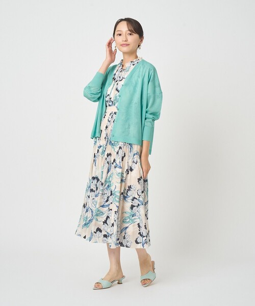 ANAYI(アナイ)の「ラーレプリントフレアースリーブ ブラウス〈セットアップ対応商品〉(シャツ/ブラウス・レディース・ネイビー/ライトグレー/ベージュ・38/36)」の15枚目の写真