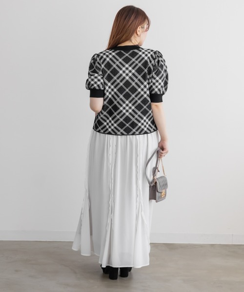 CLETTE（クレット）の「CLETTEオリジナルデコルテオープンチェック柄ニット（ニット/セーター・レディース・ライトベージュ/ミント/ブラック・4L/3L/LL）」の21枚目の写真