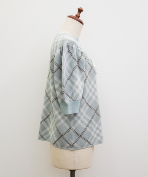 CLETTE（クレット）の「CLETTEオリジナルデコルテオープンチェック柄ニット（ニット/セーター・レディース・ライトベージュ/ミント/ブラック・4L/3L/LL）」の14枚目の写真