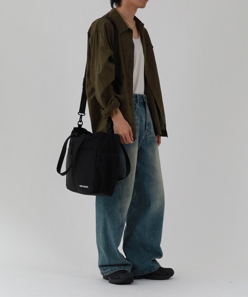 KRIFF MAYER(クリフメイヤー)の「KRIFF MAYER 撥水加工 2WAY ショルダーバッグ トートバッグ 男女兼用(トートバッグ・メンズ・ブラック/ブラウン・FREE)」の19枚目の写真
