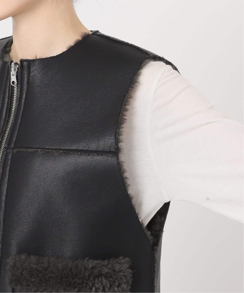 B.C STOCK(ベーセーストック)の「《追加》ムートンライクリバーシブルベスト(ベスト・レディース・ブラウン/ブラック/アイボリー・FREE)」の20枚目の写真