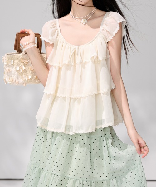 LUCPY(ラクピー)の「ティアードフリルシアーブラウス(シャツ/ブラウス・レディース・ホワイト・X-LARGE/LARGE/MEDIUM/SMALL)」の4枚目の写真