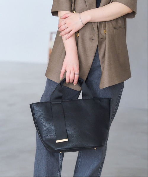 LE TALON（ルタロン）の「《追加 / 大容量&500mlペットボトル収納◎》LE TALON BELT M トート（トートバッグ・レディース・ブラック/アイボリー・FREE）」の7枚目の写真