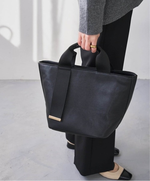 LE TALON（ルタロン）の「《追加 / 大容量&500mlペットボトル収納◎》LE TALON BELT M トート（トートバッグ・レディース・ブラック/アイボリー・FREE）」の12枚目の写真