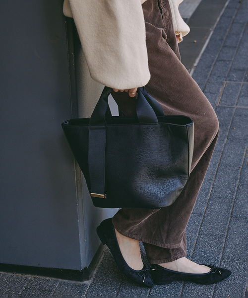 LE TALON（ルタロン）の「《追加 / 大容量&500mlペットボトル収納◎》LE TALON BELT M トート（トートバッグ・レディース・ブラック/アイボリー・FREE）」の14枚目の写真