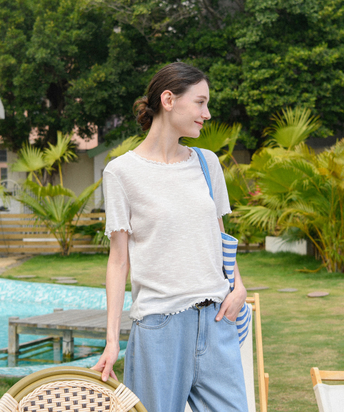 PIGMENT(ピグメント)の「グリッターナラリTシャツ (PBE04M-DHTW009)(Tシャツ/カットソー・レディース・クリーム/ブラック/ホワイト・FREE)」の6枚目の写真