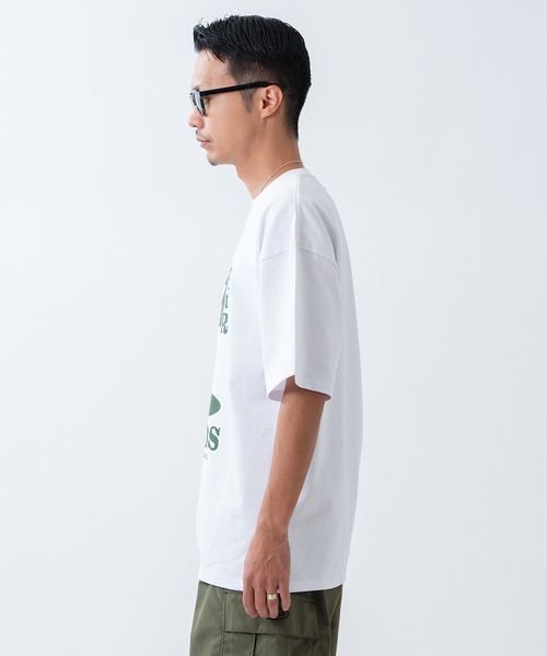 Woods(ウッズ)の「【WOODS】別注 プリント 半袖Tシャツ(Tシャツ/カットソー・メンズ・ブルー系/ホワイト/ブラック/ホワイト系1/ホワイト系/カーキ/ベージュ系1/ブラック系1/ブラック系・SMALL/MEDIUM/LARGE/X-LARGE)」の12枚目の写真