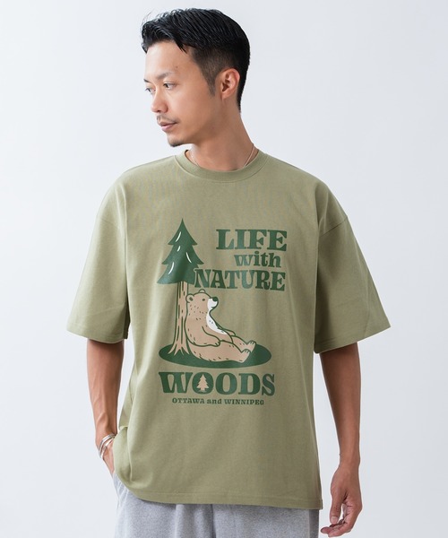 Woods(ウッズ)の「【WOODS】別注 プリント 半袖Tシャツ(Tシャツ/カットソー・メンズ・ブルー系/ホワイト/ブラック/ホワイト系1/ホワイト系/カーキ/ベージュ系1/ブラック系1/ブラック系・SMALL/MEDIUM/LARGE/X-LARGE)」の19枚目の写真