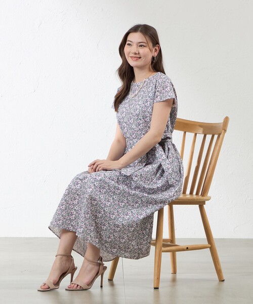 amaca(アマカ)の「【LIBERTY】May Morris サックワンピース(ワンピース・レディース・ダークネイビー/オフホワイト・38/40)」の3枚目の写真