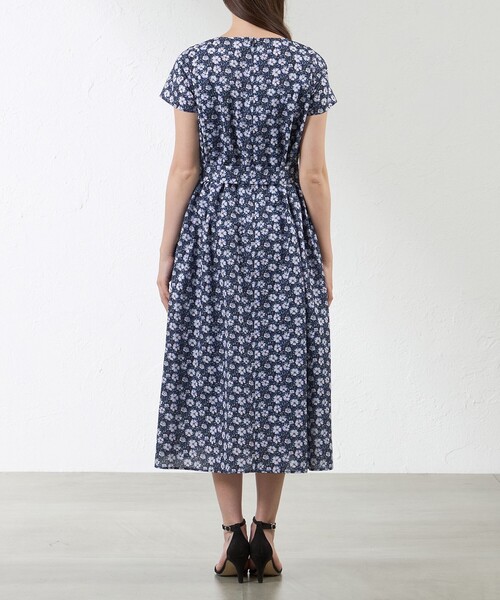 amaca(アマカ)の「【LIBERTY】May Morris サックワンピース(ワンピース・レディース・ダークネイビー/オフホワイト・38/40)」の10枚目の写真