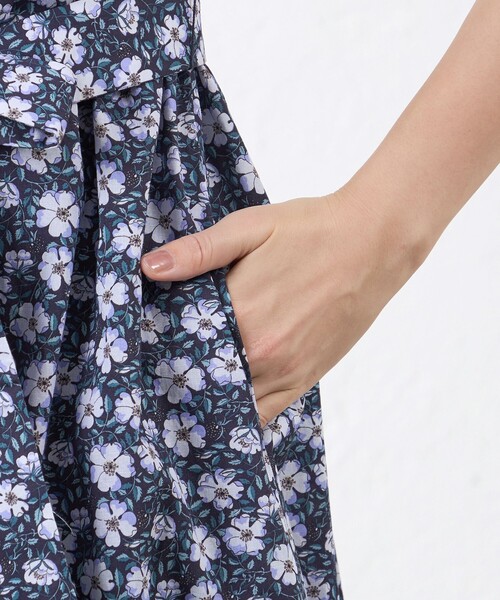 amaca(アマカ)の「【LIBERTY】May Morris サックワンピース(ワンピース・レディース・ダークネイビー/オフホワイト・38/40)」の11枚目の写真