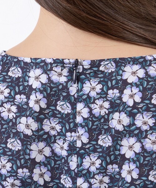 amaca(アマカ)の「【LIBERTY】May Morris サックワンピース(ワンピース・レディース・ダークネイビー/オフホワイト・38/40)」の13枚目の写真