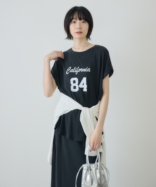 Paradise Picnic(パラダイスピクニック)の「ROSIEE ソフト風合いフロッキーTシャツ(Tシャツ/カットソー・レディース・モカ/ブラック・FREE)」の17枚目の写真