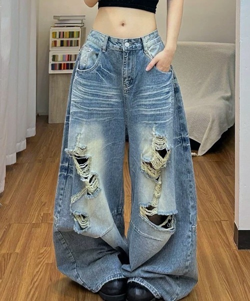 Vipoa（ヴィポア）の「ダメージワイドデニムパンツ（デニムパンツ・レディース・ブルー・LARGE/MEDIUM）」の16枚目の写真