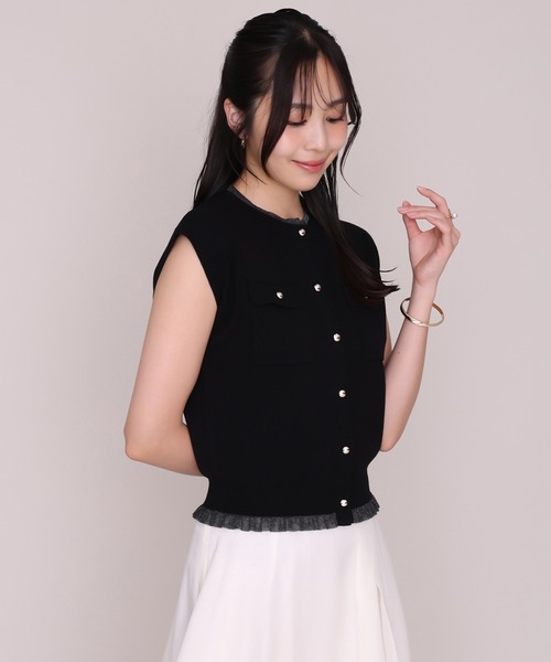MISCH MASCH(ミッシュマッシュ)の「2026秋冬新作 シアーレイヤード裾フリルニットベスト(ニット/セーター・レディース・ライトグレー/ブラック/ピンク・フリ-)」の6枚目の写真