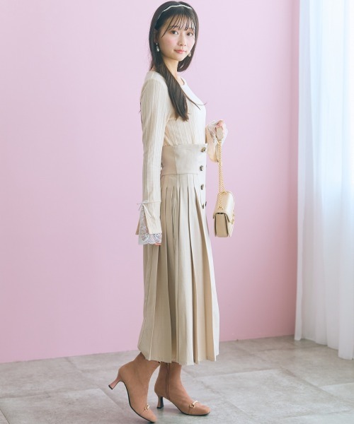 marun(マルン)の「<大きいサイズ>コルセットデザインフレアスカート marun(スカート・レディース・ブラック/ベージュ・3L/LL/L/5L/4L)」の3枚目の写真