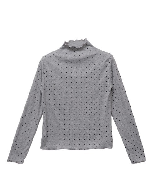CLOTHY(クロシィ)の「【コーディネートに甘さをプラス】ドット柄 メロー フリル ハイネック トップス(Tシャツ/カットソー・レディース・グレー/オフホワイト・FREE)」の4枚目の写真