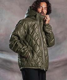 ANGENEHM（アンゲネーム）の「mj11785-Wave Quilted Zip Hooded Coat キルトナイロンフーディージャケット(AG07-012acg)（ナイロンジャケット）」