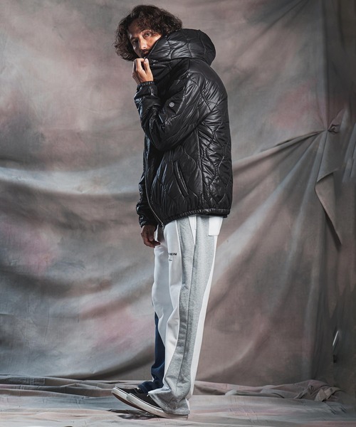 ANGENEHM(アンゲネーム)の「mj11785-Wave Quilted Zip Hooded Coat キルトナイロンフーディージャケット(AG07-012acg)(ナイロンジャケット・メンズ・ダークブルー/ブラック/カーキ/グレイッシュベージュ・S/M/L)」の21枚目の写真