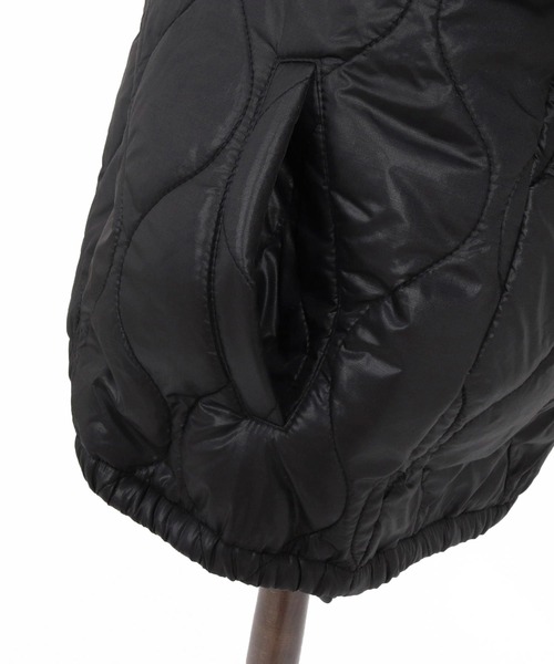 ANGENEHM(アンゲネーム)の「mj11785-Wave Quilted Zip Hooded Coat キルトナイロンフーディージャケット(AG07-012acg)(ナイロンジャケット・メンズ・ダークブルー/ブラック/カーキ/グレイッシュベージュ・S/M/L)」の11枚目の写真