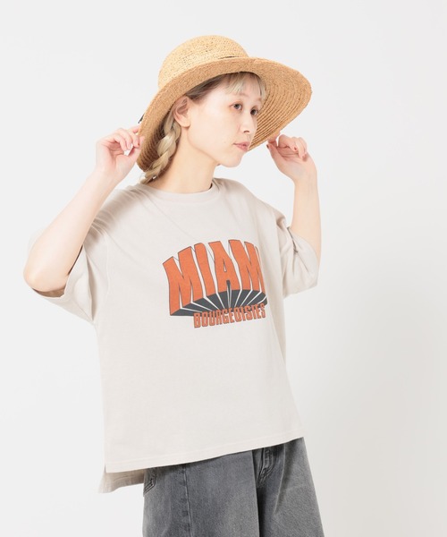 HEART MARKET(ハートマーケット)の「MIAMIワイドなプリントT(Tシャツ/カットソー・レディース・イエロー/ナチュラル/チャコール/レッド・MEDIUM/LARGE)」の10枚目の写真